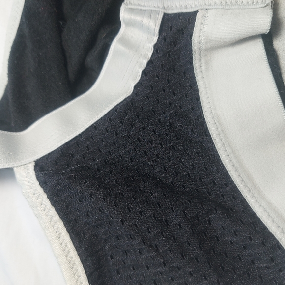 Anita Extreme Support Sports Bra, 36E - Picture 10 of 11